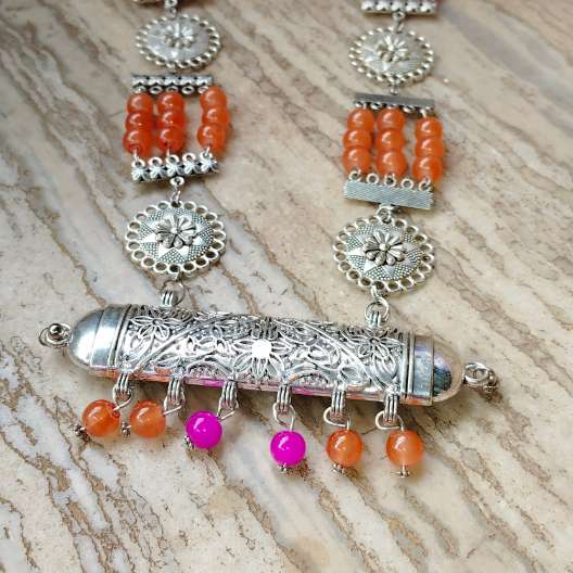 Multioloured Women Necklace with Dangling Earring for Sarees